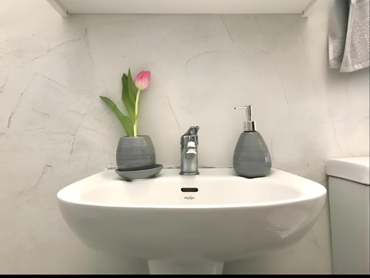菲罗斯特法尼Rising Sun House Santorini公寓 外观 照片